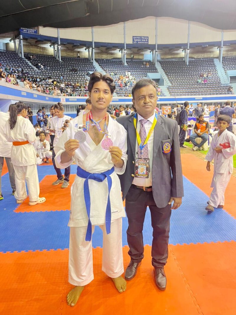 Aban Khan Wins Gold at Bengal State Karate Championship