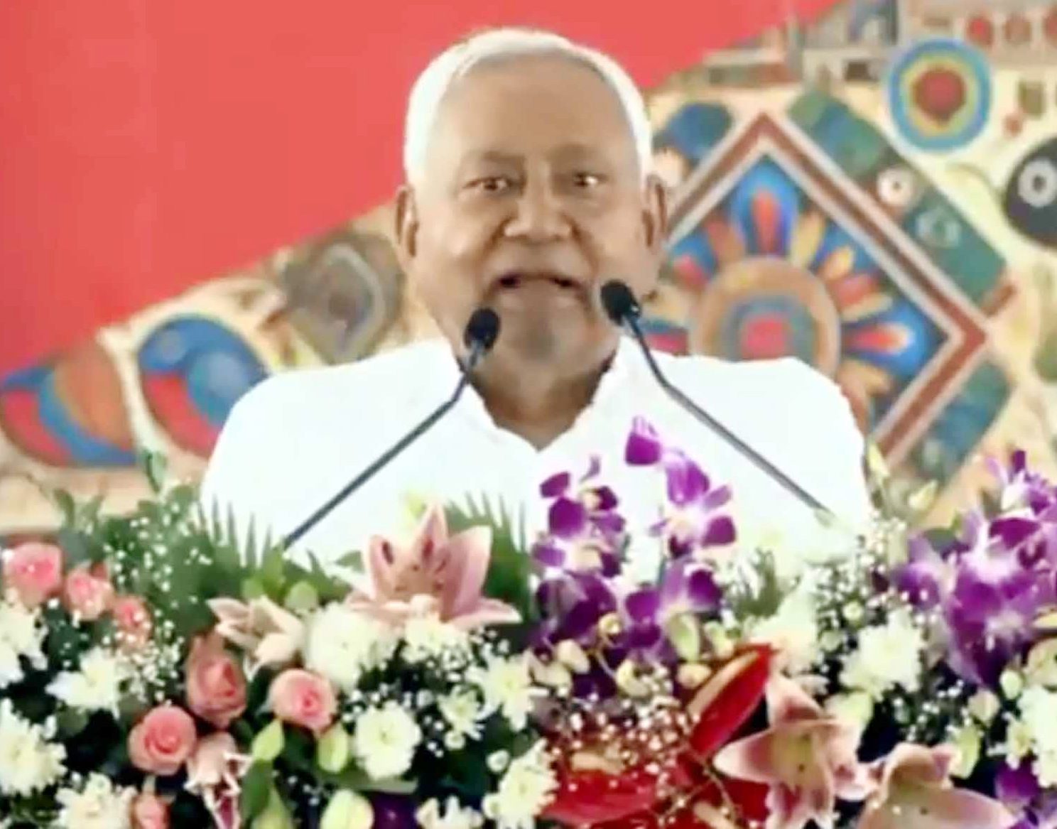 CM Nitish Kumar Highlights Bihar’s Progress in PM Modi’s Presence: “People Once Couldn't Afford Proper Clothes”