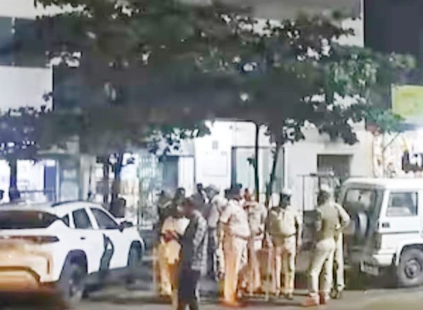 58 Kg Gold and ₹8 Crore Cash Looted from SBI Branch