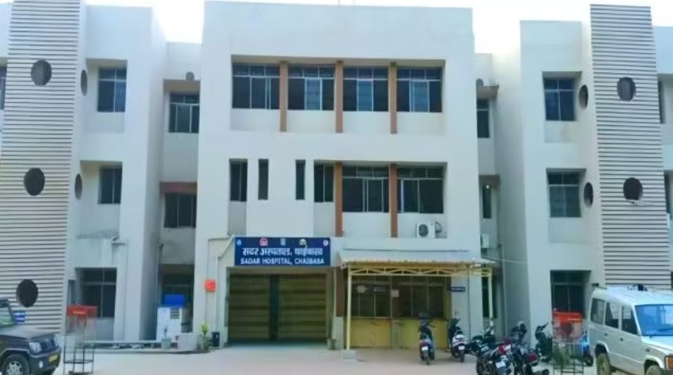 Patient Dies by Jumping from Third Floor of Chaibasa Sadar Hospital, Police Begin Probe