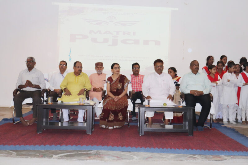 ‘Matri Poojan’ Ceremony Organized at Saraswati Shishu Vidya Mandir, Dhurwa, Ranchi
