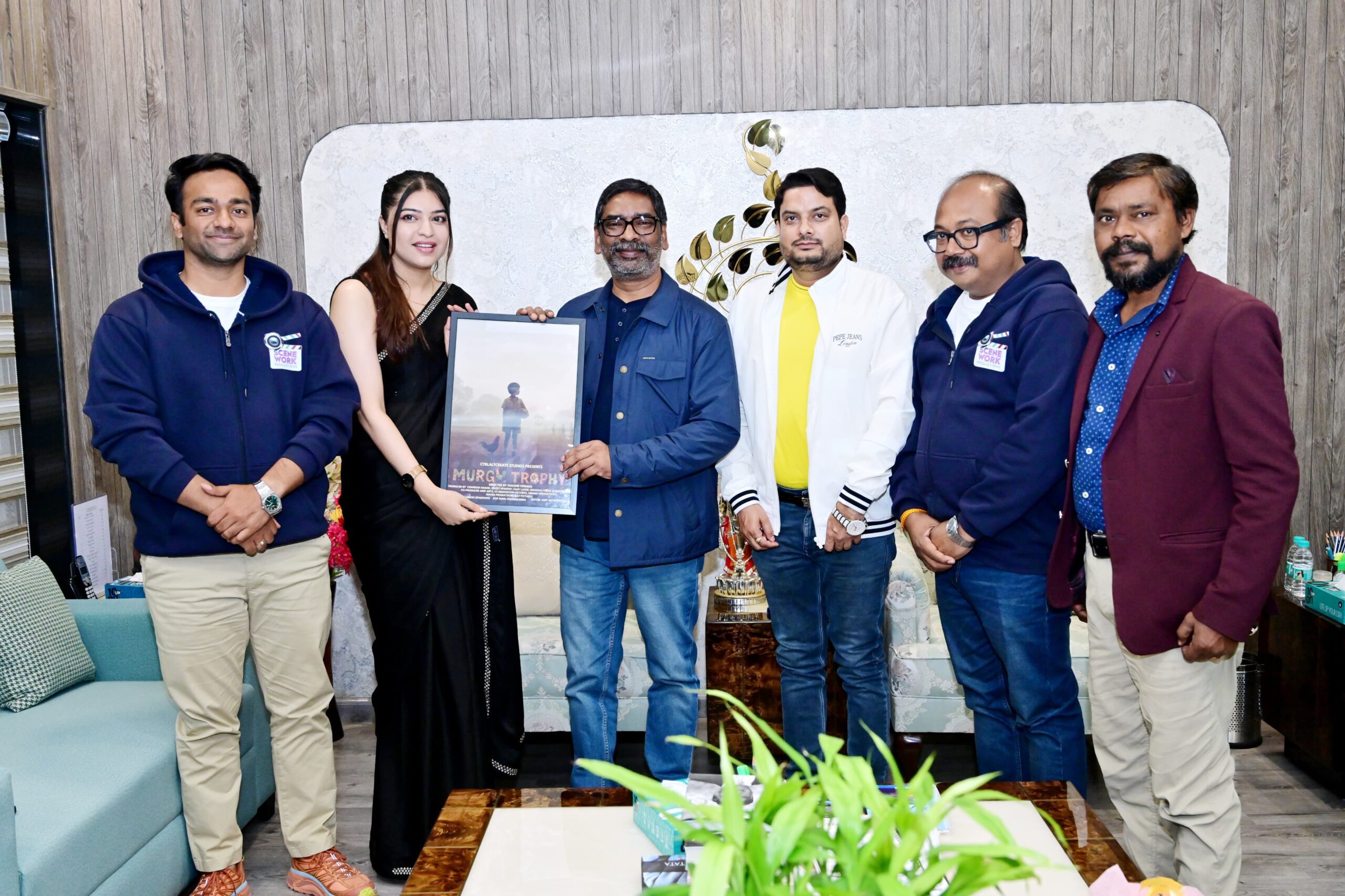 ‘Murga Trophy’ Film Team Meets CM, Discusses Cinema in Jharkhand