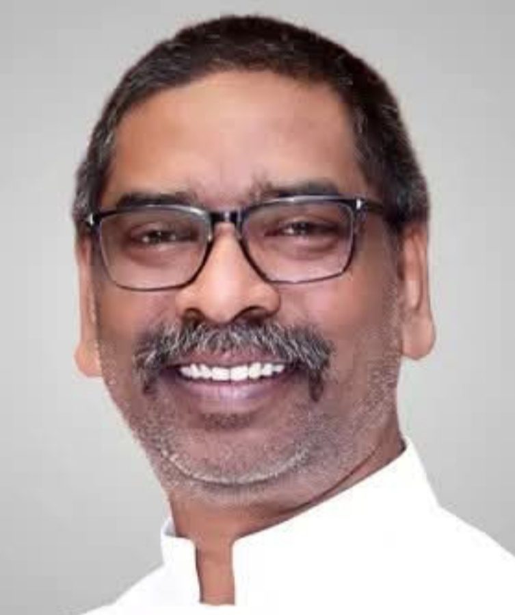 CM Hemant Soren Urges Centre to Play Big Brother Role in State Development