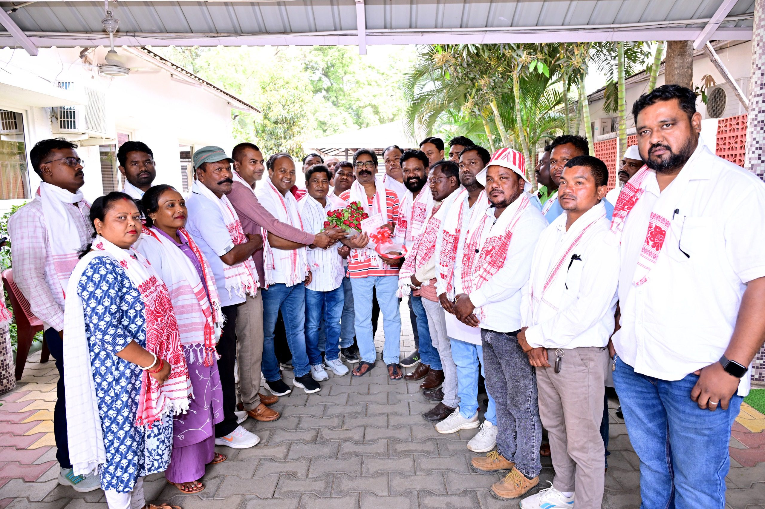 Sarhul Festival: Sarna Committees Invite CM Hemant Soren in Ranchi