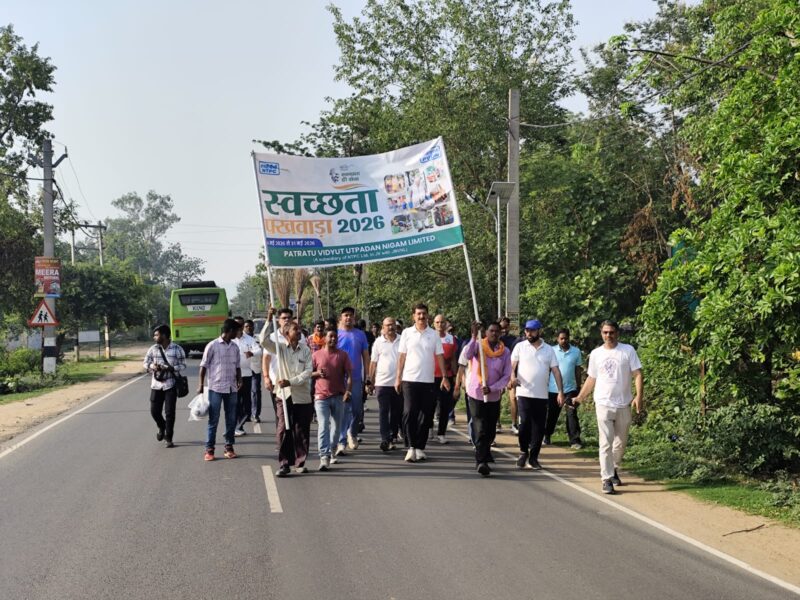 PVUNL Organises Cleanliness Drive at Katiya Market in Patratu