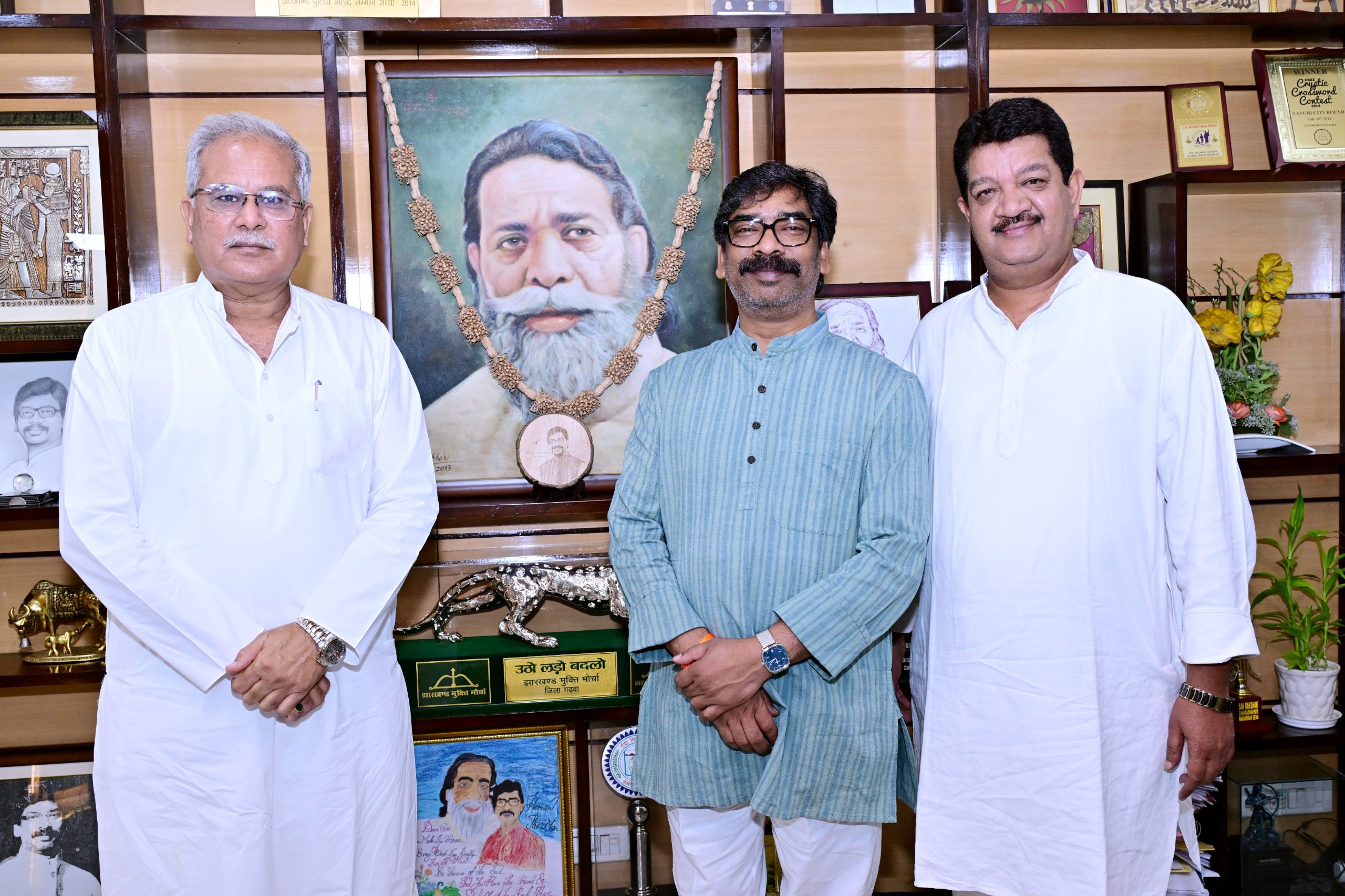 Bhupesh Baghel Meets Chief Minister Hemant Soren, Discusses Rajya Sabha Election Strategy