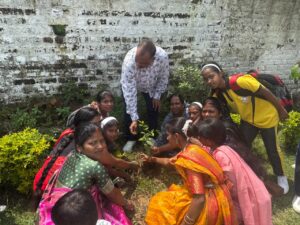 PASWA Plants 500 Saplings at Loknayak JP Vidya Mandir Under Nationwide 5 Million Tree Plantation Drive