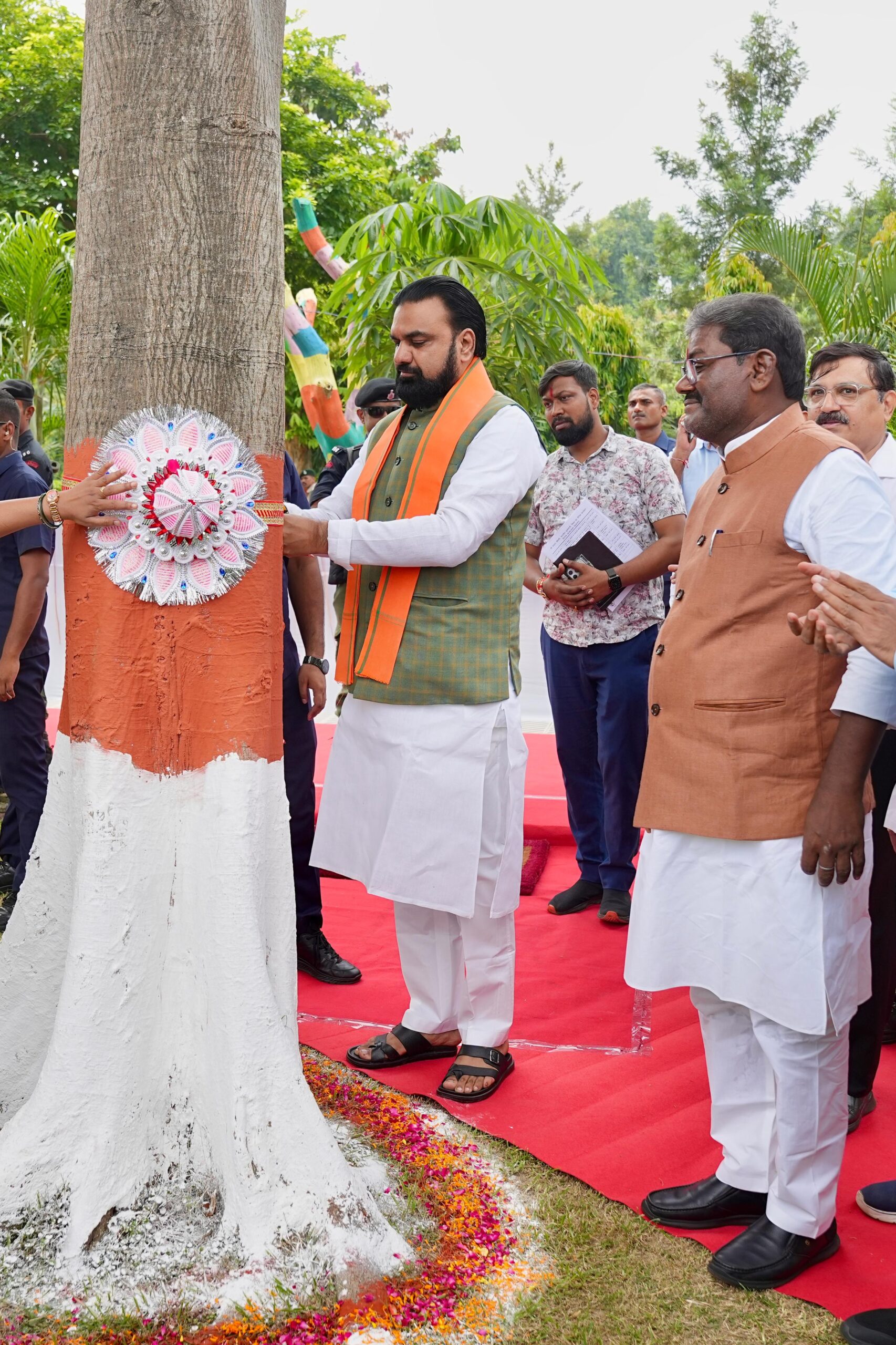 Raksha Bandhan: CM Samrat Choudhary Ties Rakhi to Tree in Patna