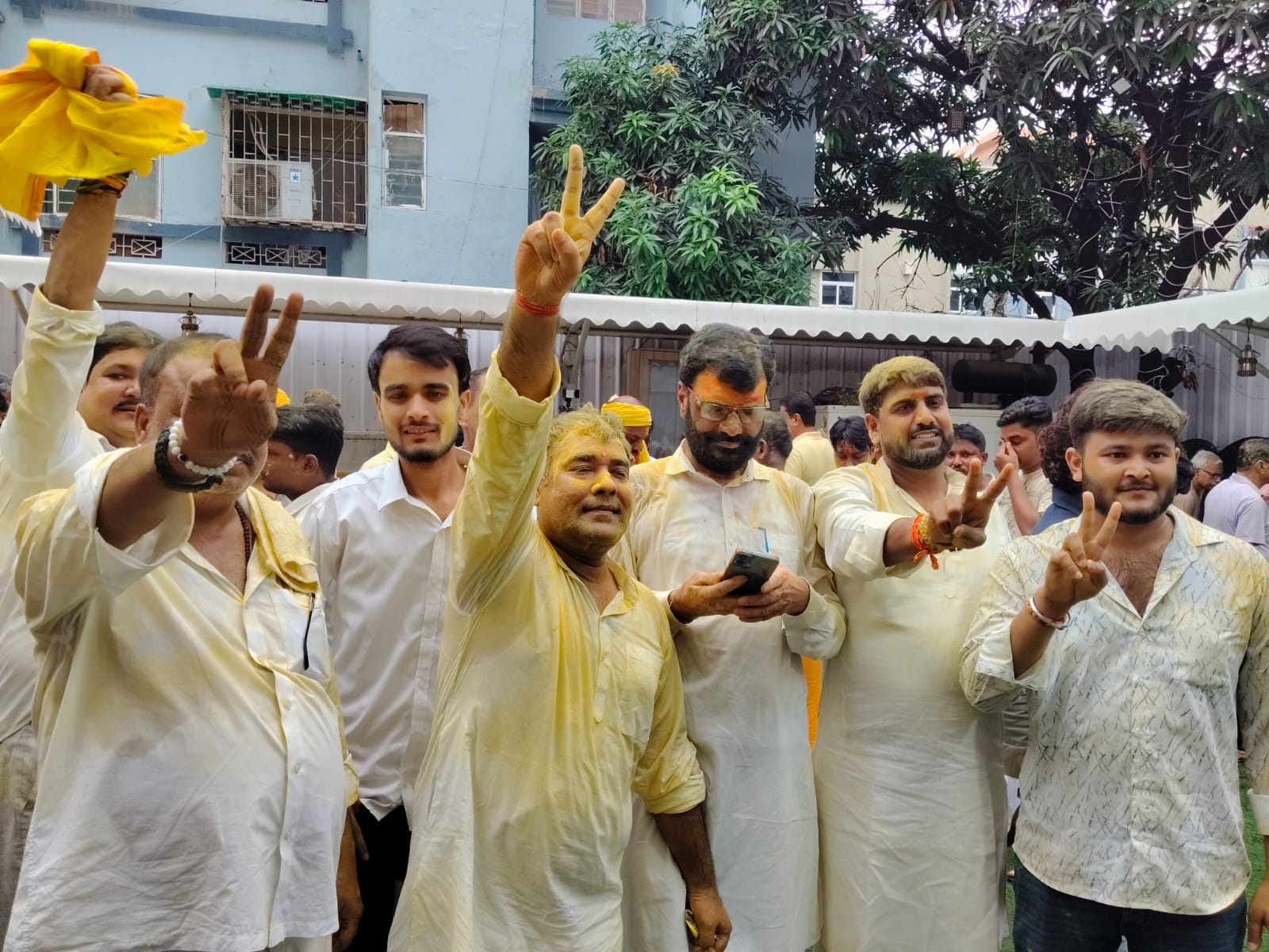 Celebrations in Buxar Over Prashant Kishor’s Victory, Jan Suraaj Workers Rejoice