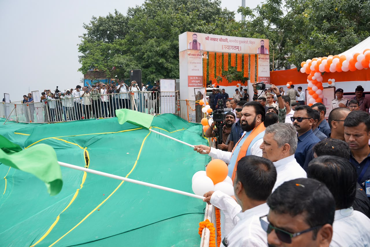 CM Samrat Choudhary Launches Free Nasriganj-Panapur Steamer Ferry Service