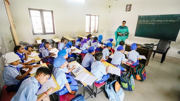 School Numbers Fall in India as 11 Crore Children Remain Outside Education