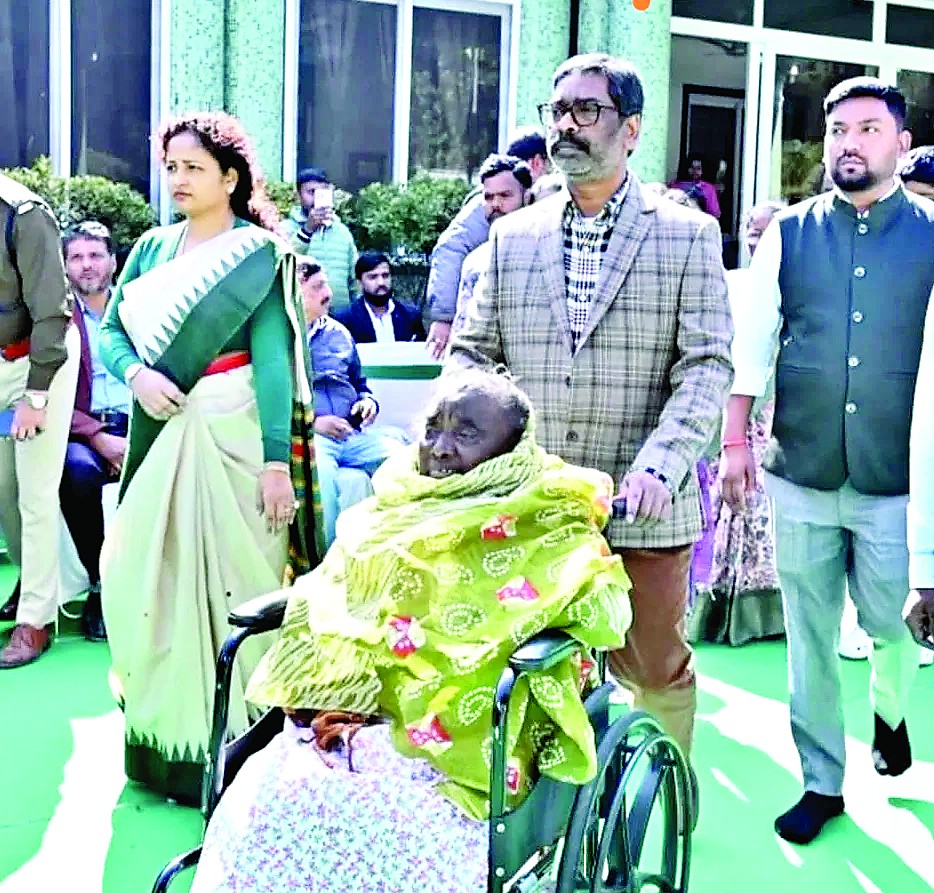 Hemant Soren’s Mother Rupi Soren Admitted to Ranchi Hospital