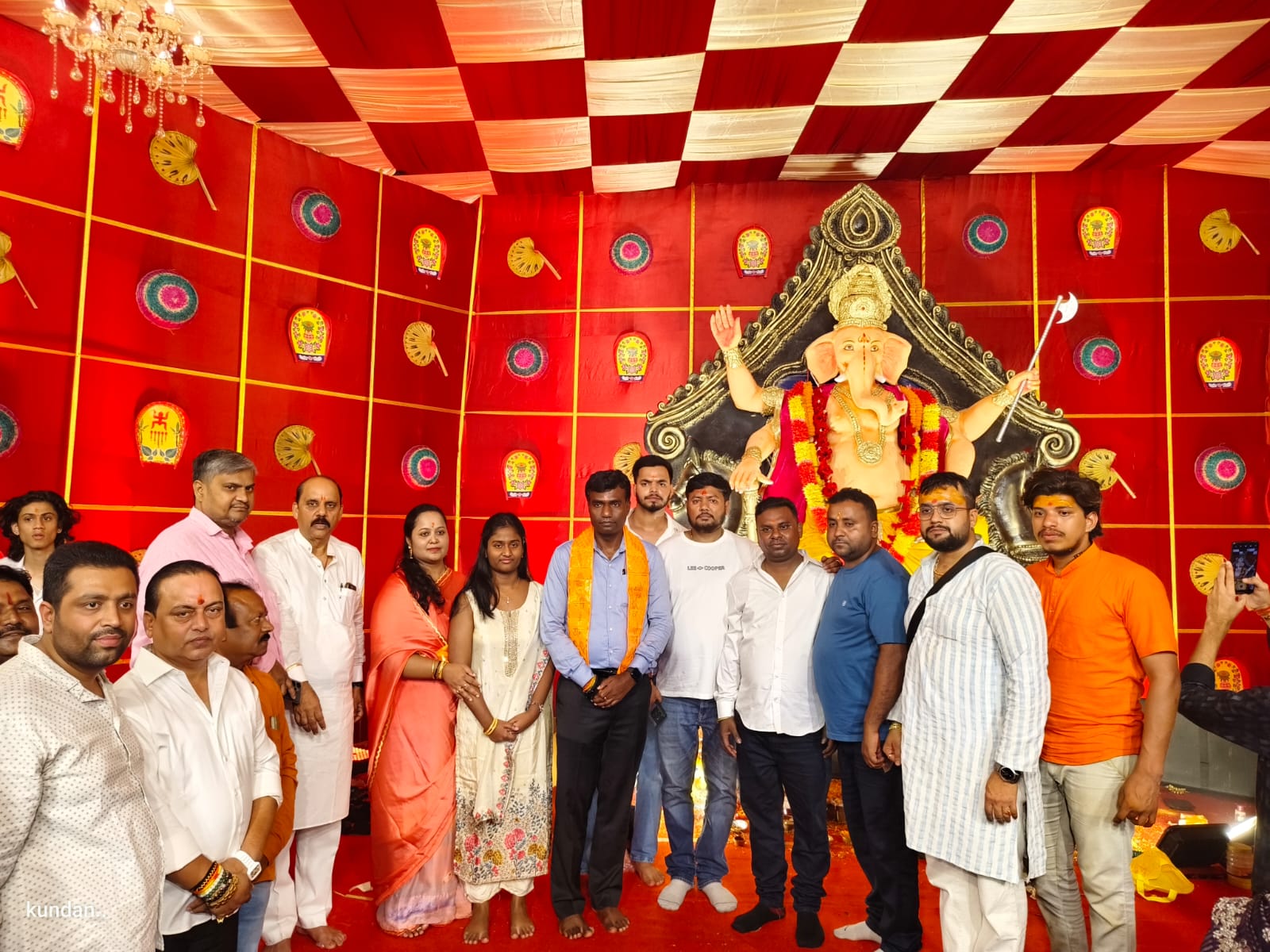 Ranchi DC Inspects Ganpati Pandals Ahead of Ganesh Festival