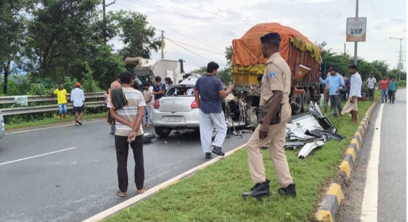 Jharkhand Minister’s Daughter Trisha Singh Dies in Jamshedpur Accident