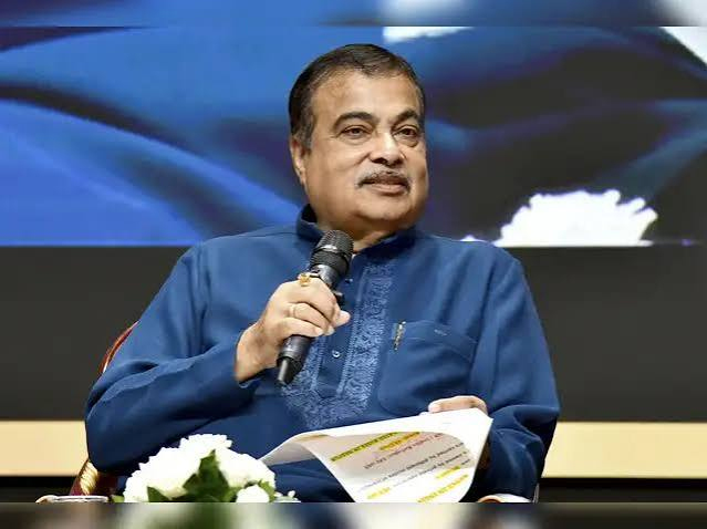 Nitin Gadkari Urges States to Approve Bike Taxis, Says 8 Crore Jobs Possible