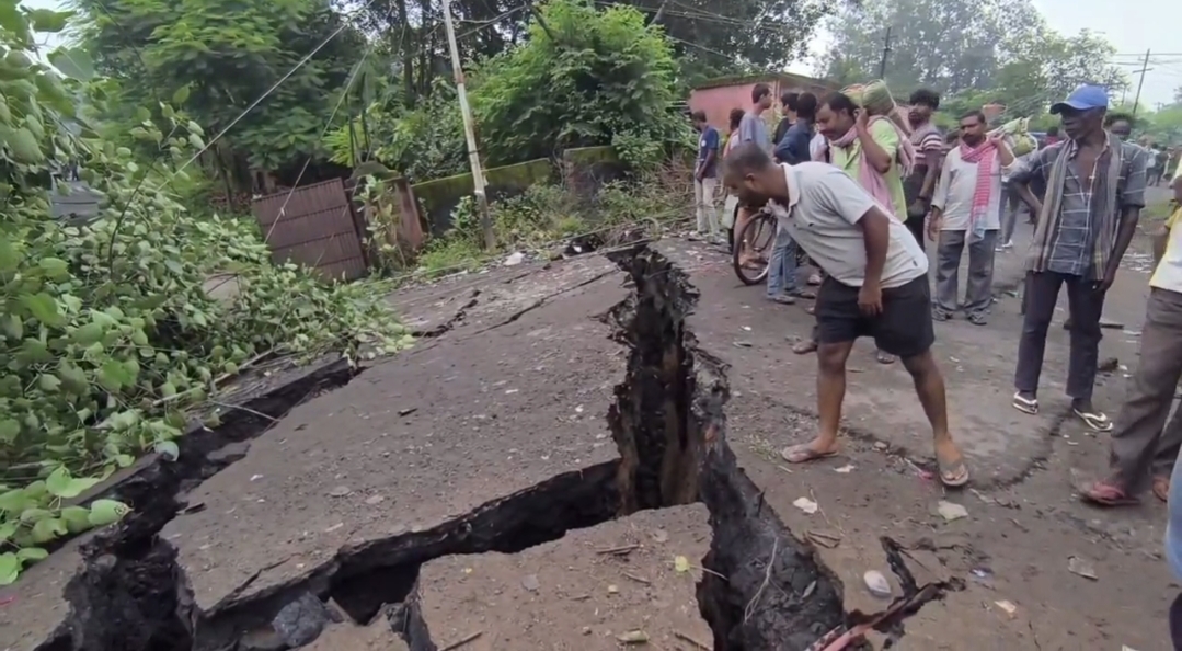 Sijua Ground Collapse Leaves Child Dead, Several Women and Children Injured