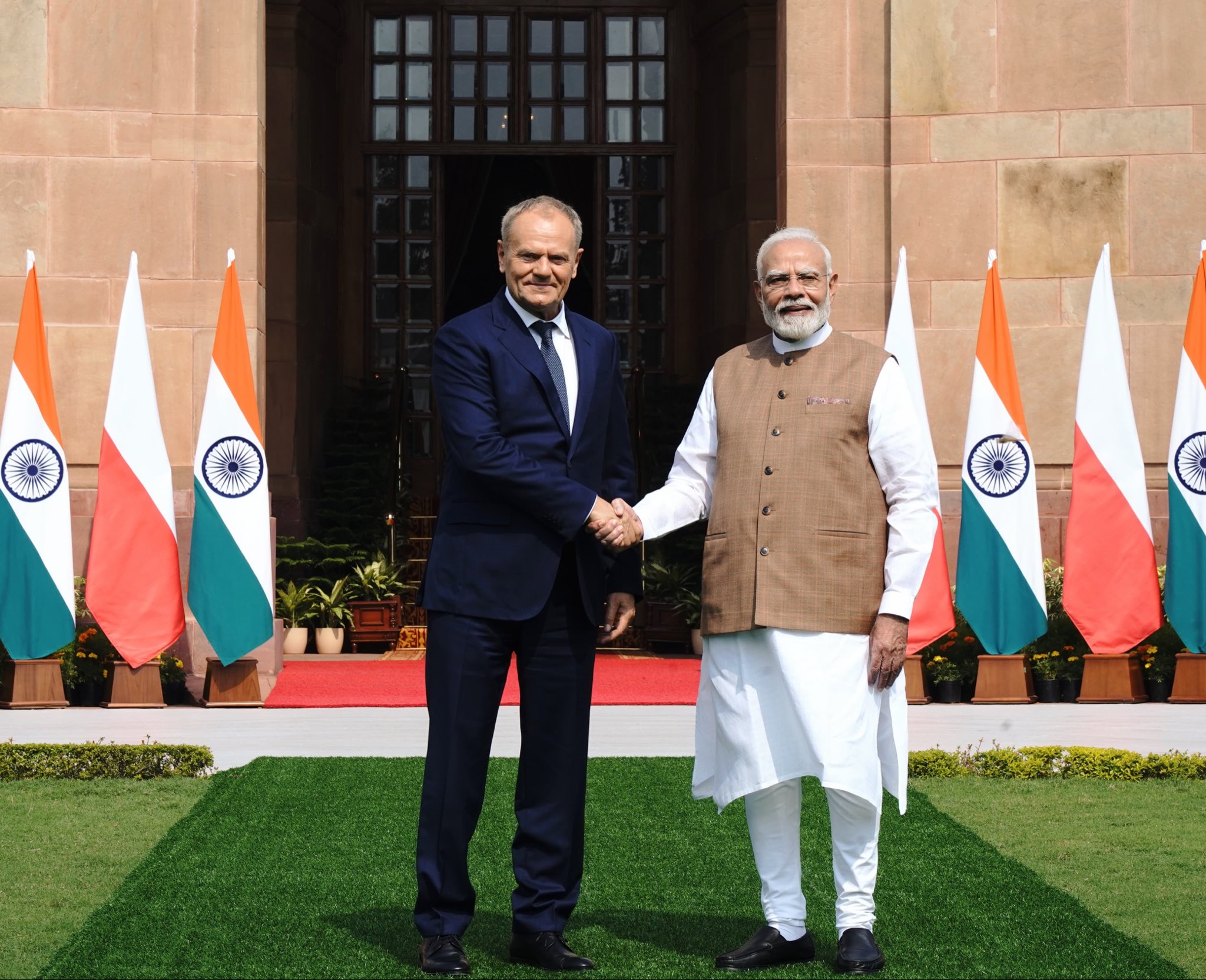 PM Modi Meets Donald Tusk in Delhi, India and Poland Agree to Deepen Ties